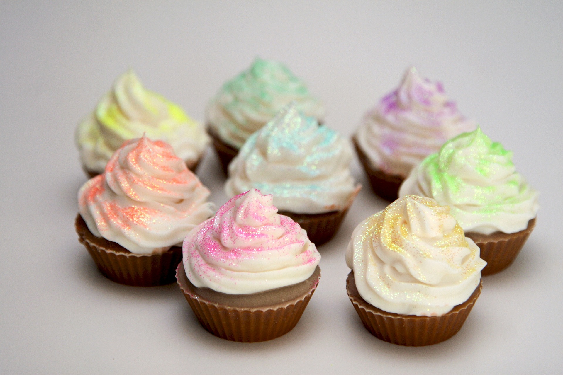 Pastel glitter cupcakes